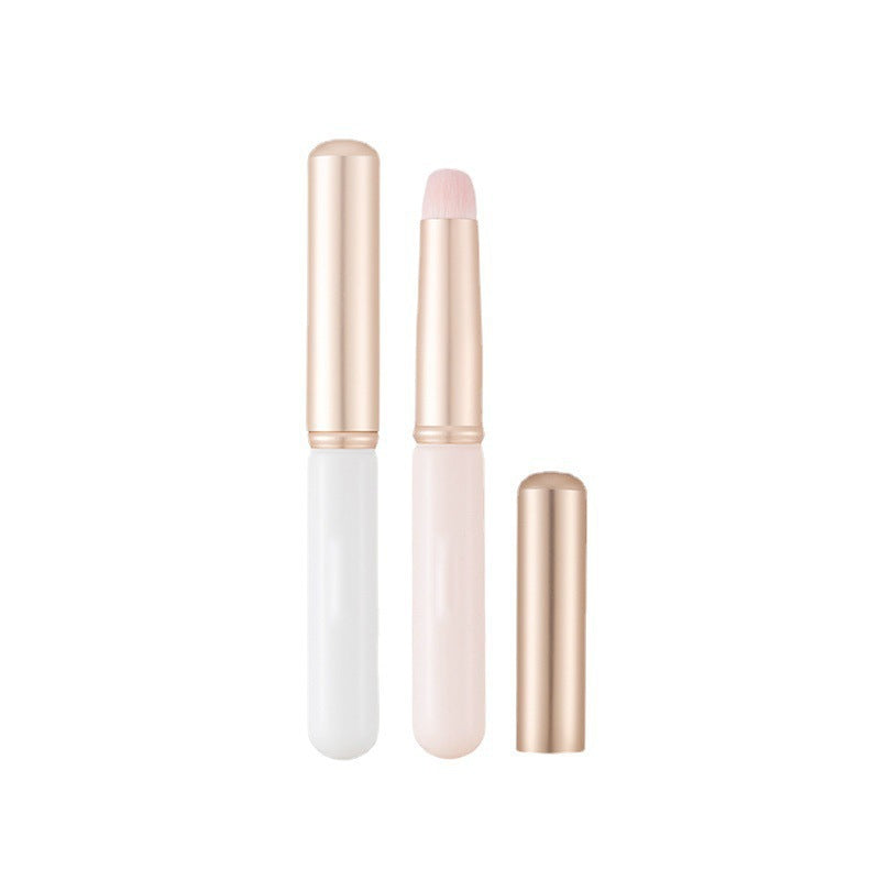 Lipstick lipstick brush with lid lip brush small round head lip brush halo brush concealer brush portable lip brush mini makeup brush